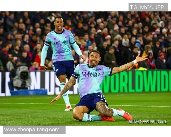 西甲联赛惊天冷门曼联狂胜尤文图斯五球引发全场沸腾