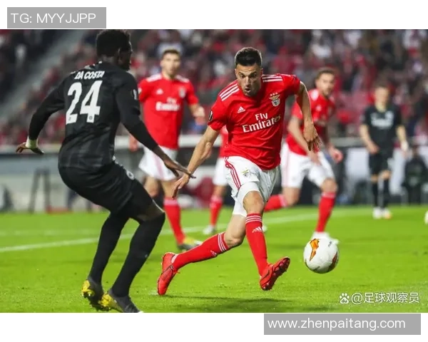 意甲激战：里昂大胜本菲卡红牌事件引发全场热议与转会传闻