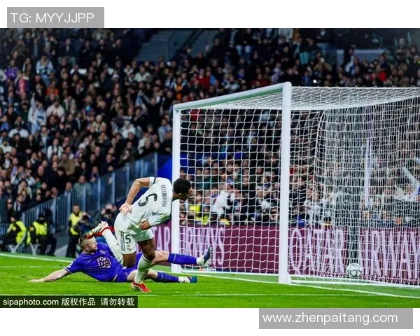 热刺绝杀本菲卡4-3逆转胜利全场沸腾转会传闻再起