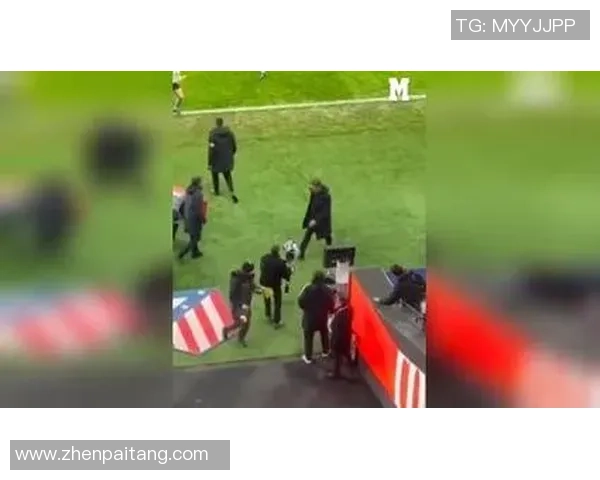 国王杯激战里昂与马竞握手言和神扑瞬间点燃全场激情 国王杯激战里昂与马竞握手言和神扑瞬间点燃全场激情