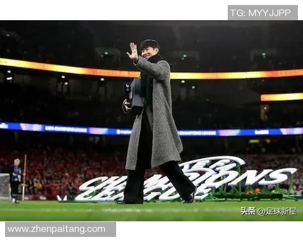 热刺友谊赛大胜里昂红牌事件引发全场热议与转会传闻 热刺友谊赛大胜里昂红牌事件引发全场热议与转会传闻