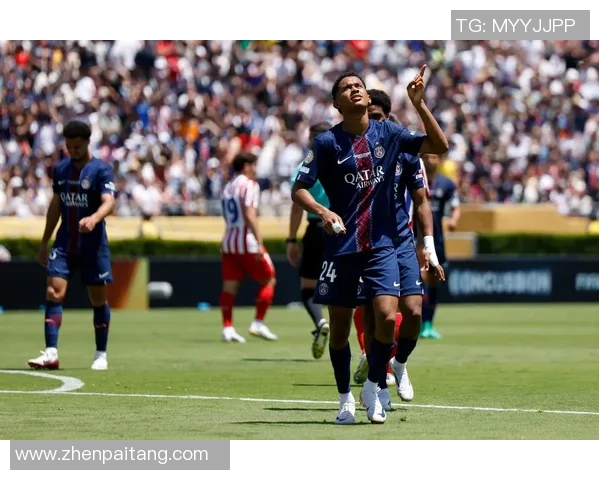 英超精彩对决巴黎圣日耳曼3-0战胜国米引发转会传闻热潮